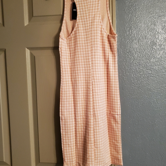 💖NWT Sleeveless Mini Dress - Picture 4 of 5
